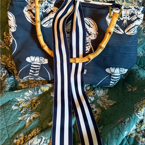 Stylish Navy Lobster Tote with Bamboo Handles - Picture 6 of 6